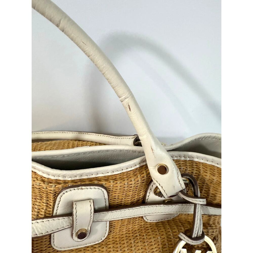Michael Kors Straw Woven White Leather Shoulder Bag Gold Multiple Pockets - Picture 4 of 11